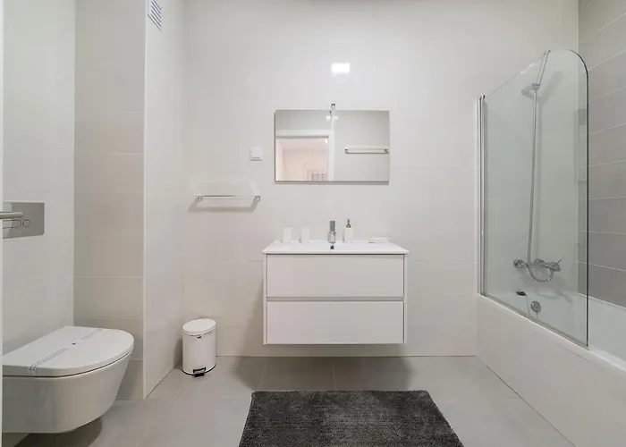 Muralha 2 - - By Sch شقة *